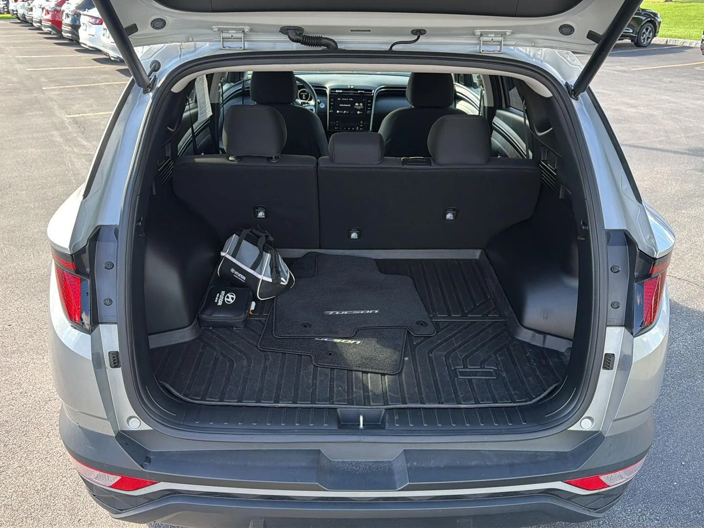 Used 2024 Shimmering Silver Hyundai SEL image 22