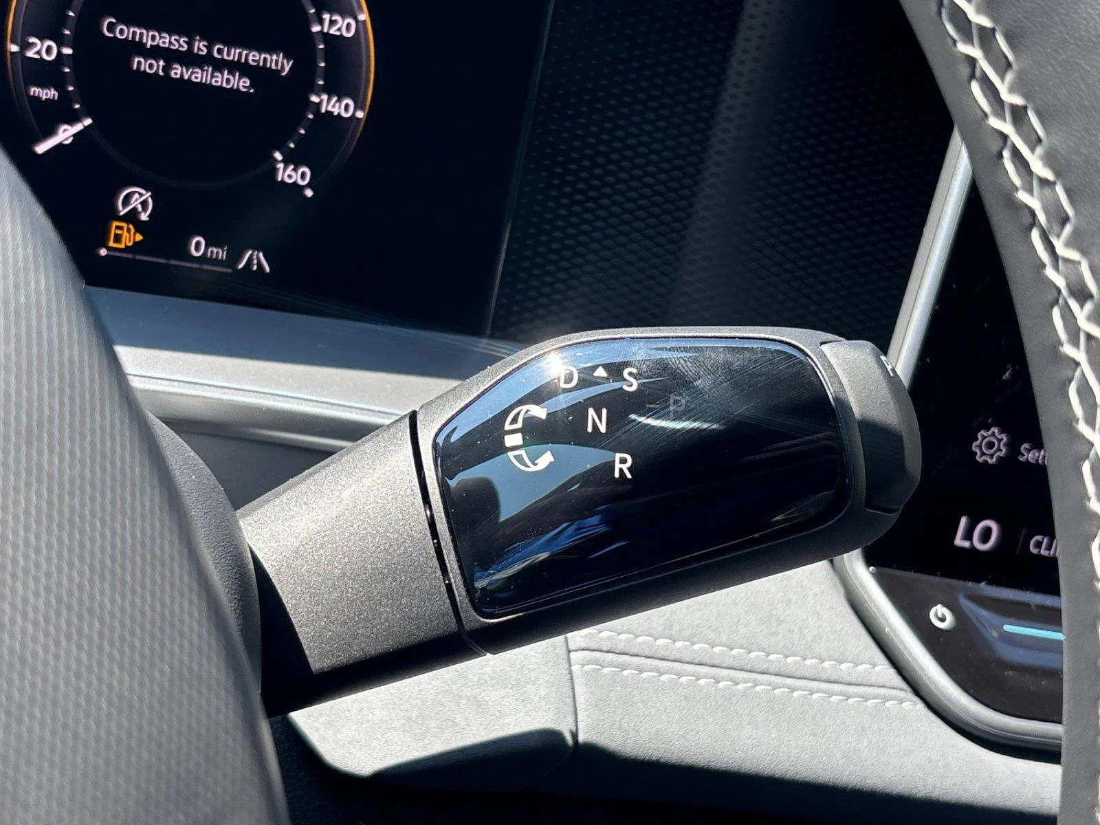 New 2026  Volkswagen SE image 27