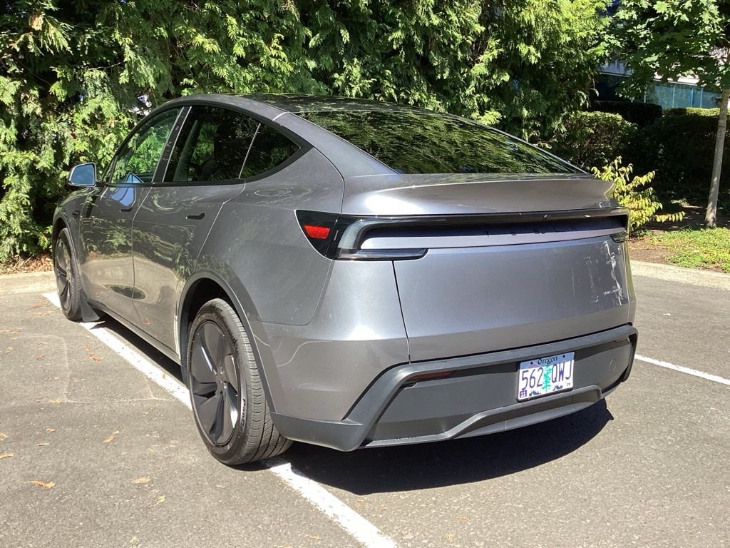 Used 2026  Tesla  image 11