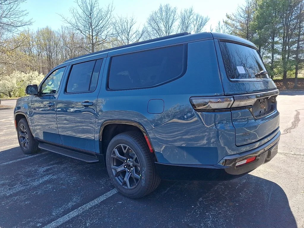 New 2026 Steel Blue Jeep Limited Altitude image 3