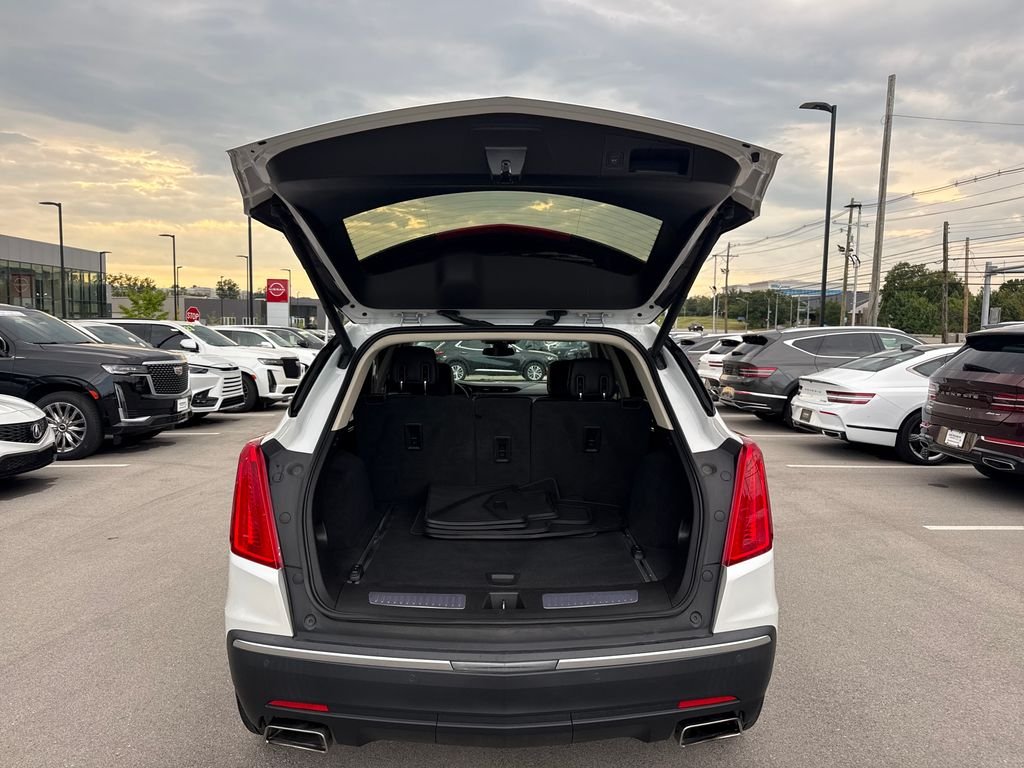 Used 2018 White Cadillac Premium Luxury image 9