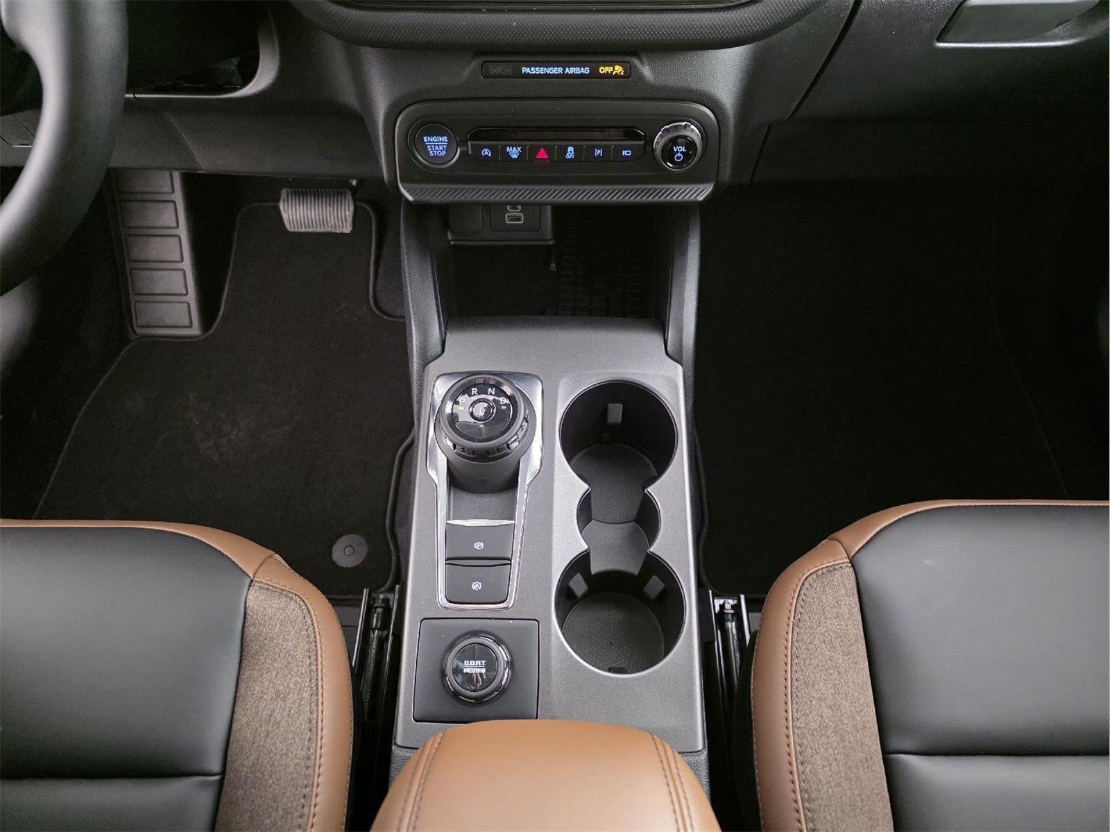 Used 2025 Carbonized Gray Metallic Ford Outer Banks image 34