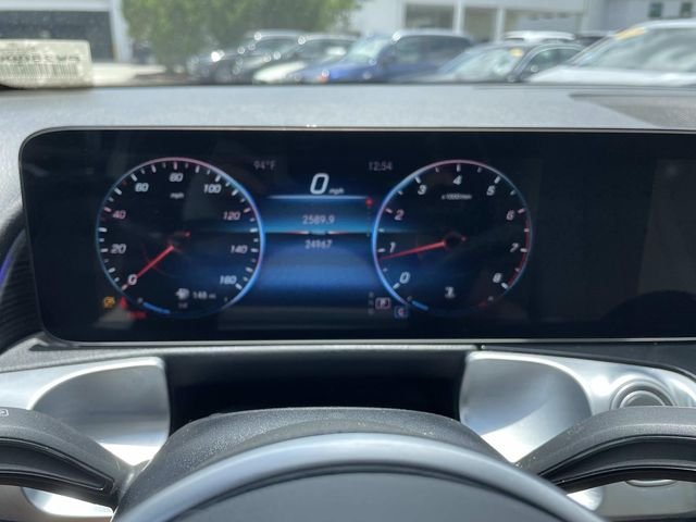 Used 2022  Mercedes-Benz GLB 250 image 21
