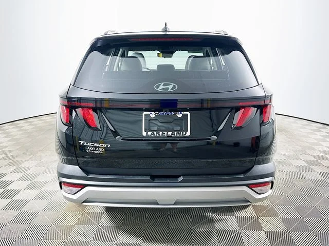 New 2026 Hyundai TUCSON SEL