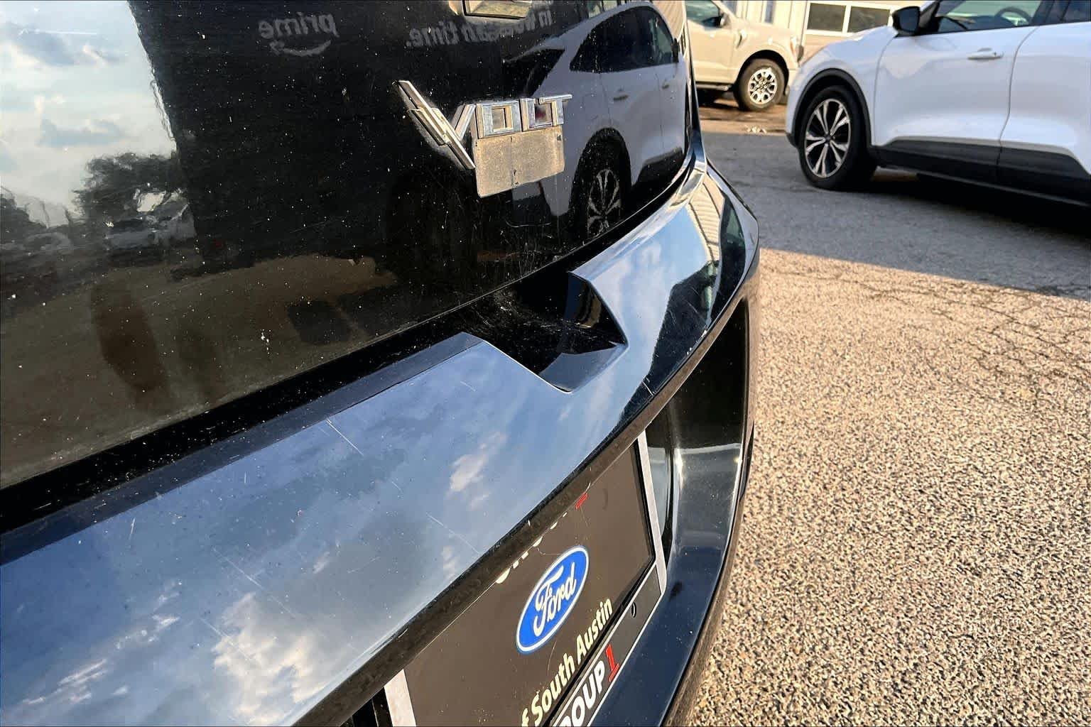 Used 2014 Black Chevrolet  image 10
