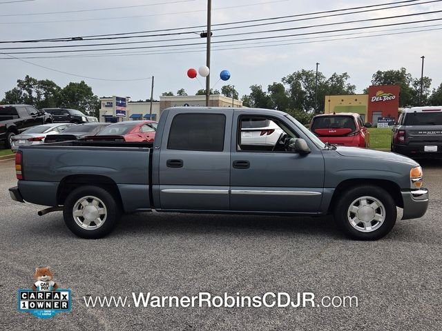 Used 2006 Gray GMC SLT image 16