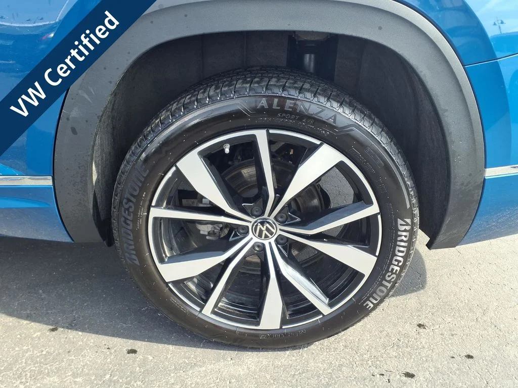 Certified Used 2025 Mountain Lake Blue Metallic Volkswagen 2.0T SEL Premium R-Line image 6