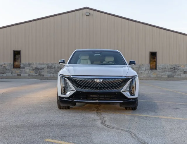 New 2025 Crystal White Tricoat Cadillac Luxury 1 image 2