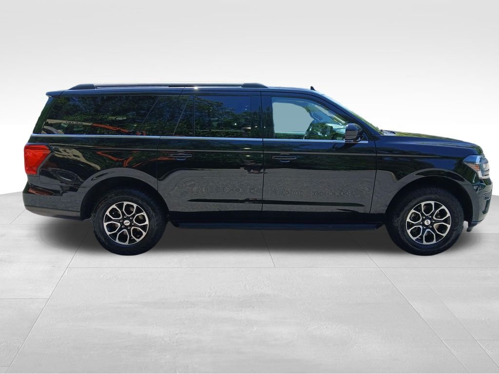 Used 2024 Black Ford XLT image 7