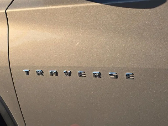 Used 2019 PEPPERDUST METALLIC Chevrolet LT Cloth image 30