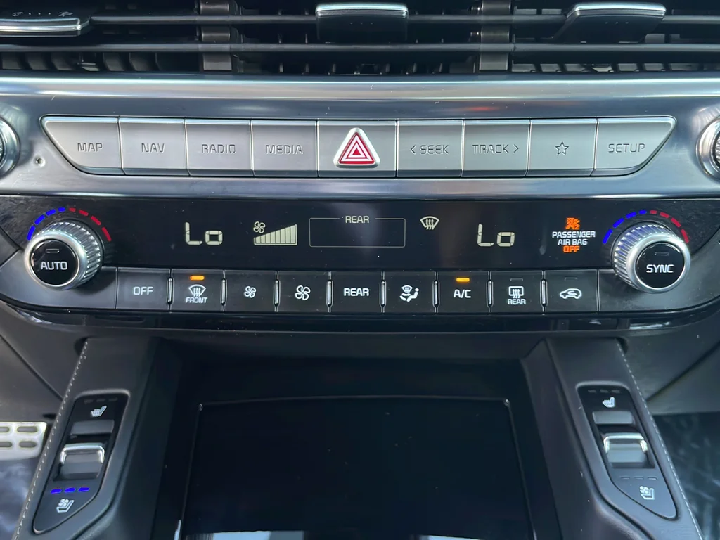 Used 2022 Gray Kia SX image 21