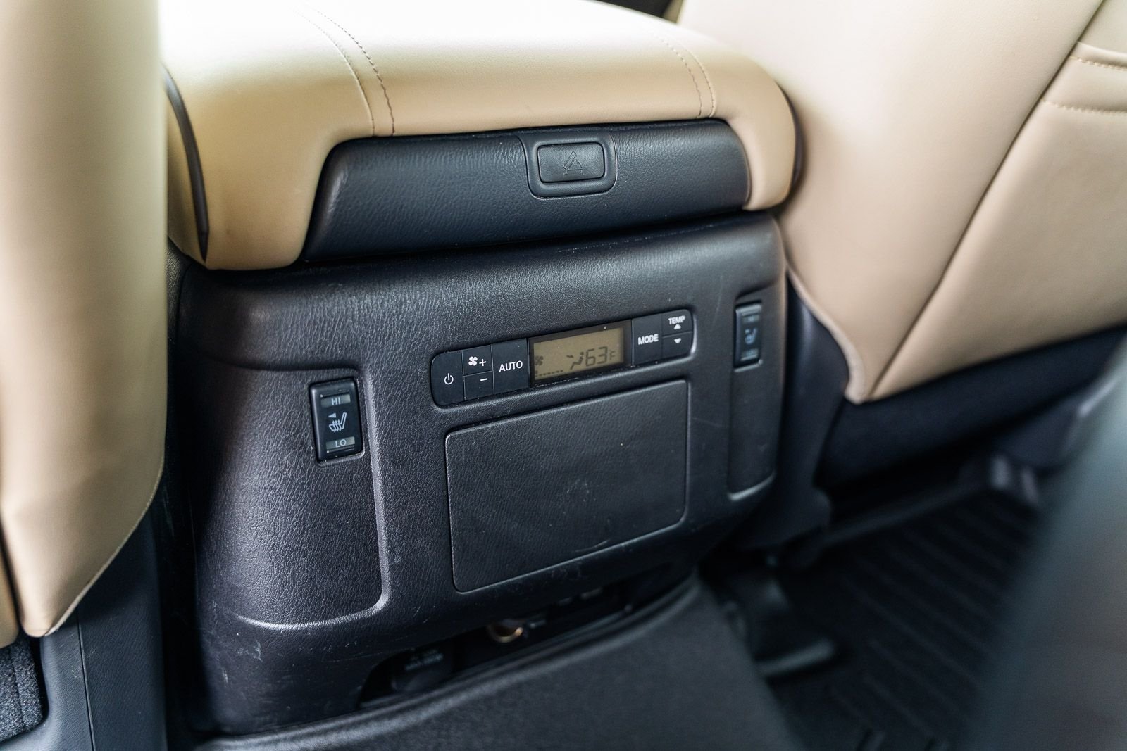 2023 Nissan Armada Platinum - Photo 29