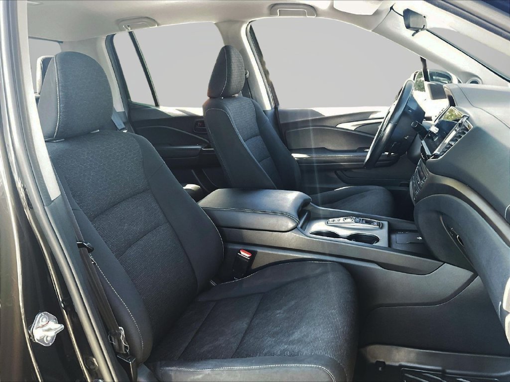 Used 2025 Black Honda Sport image 31