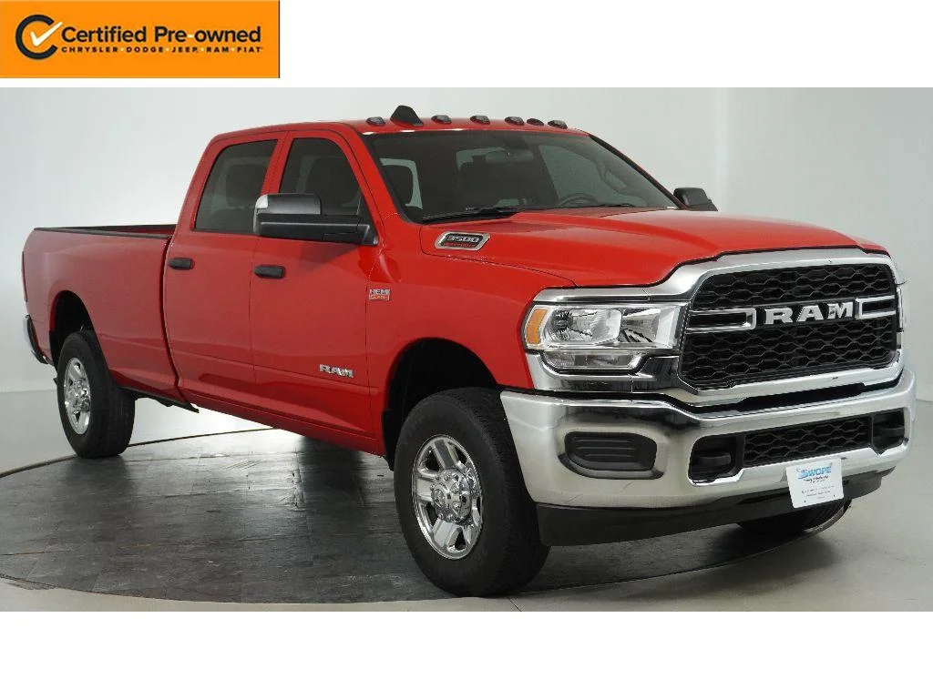 2021 RAM 3500 Tradesman 4X4 Crew Cab LWB's photo