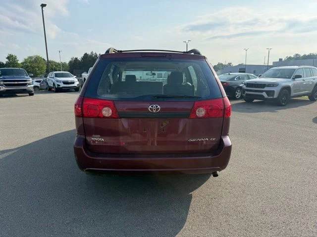 Used 2006  Toyota CE image 7