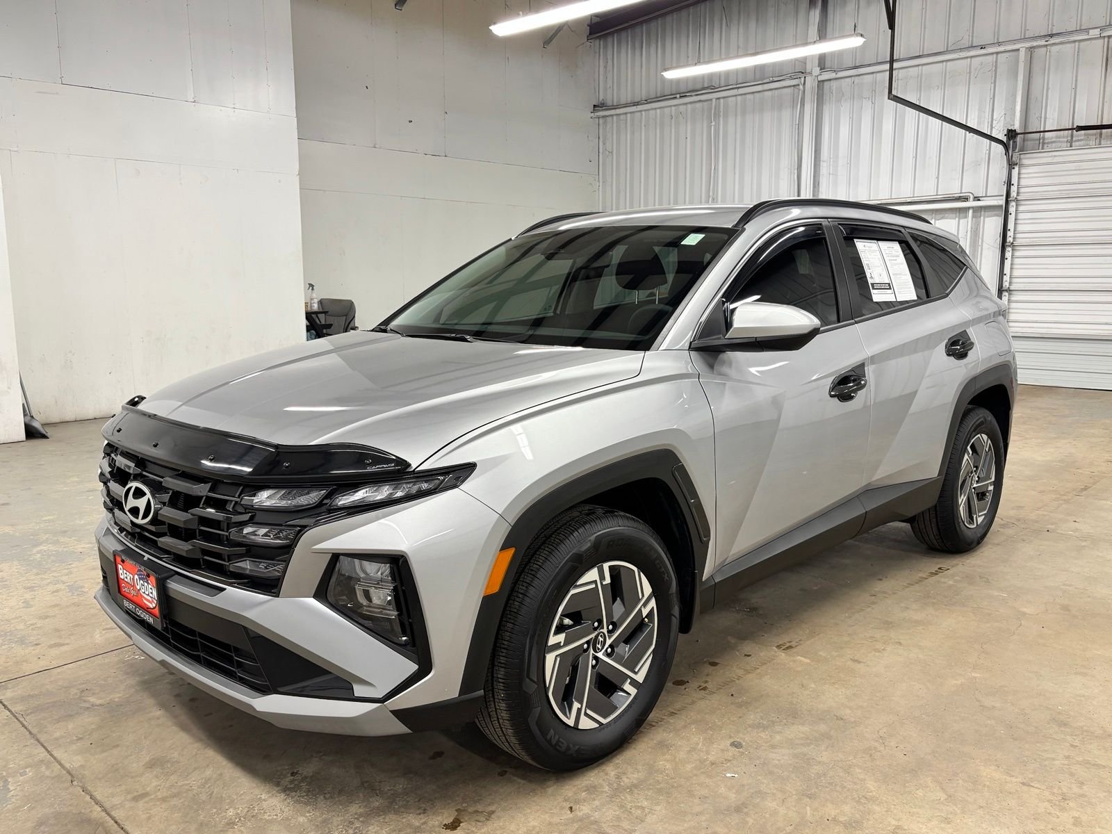 Certified Used 2025 Silver Hyundai Blue image 3