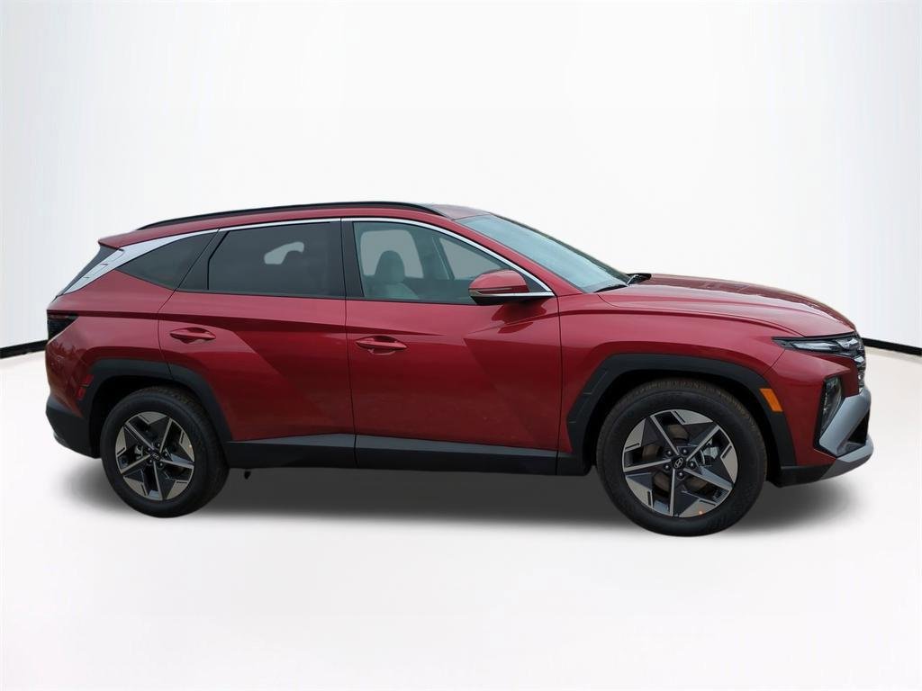 New 2026 Red Hyundai SEL Premium FWD image 4