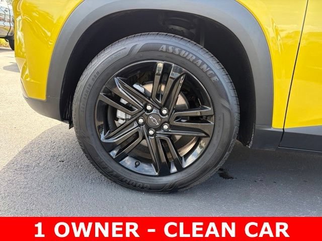 Certified Used 2025 Nitro Yellow Metallic Chevrolet ACTIV image 9
