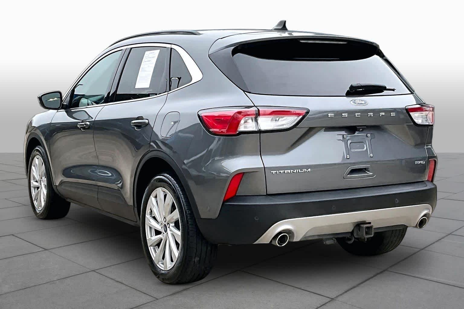 Used 2022 Carbonized Gray Metallic Ford Titanium image 12