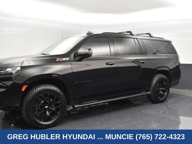 Used 2022 Black Chevrolet Z71 image 19