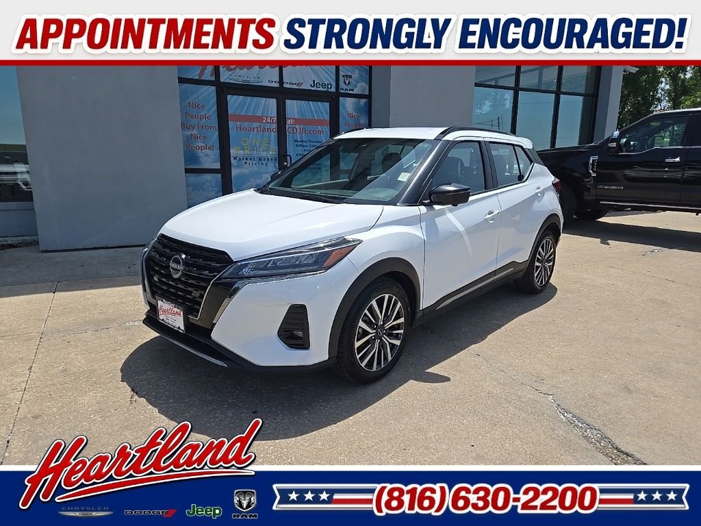 Used 2024 White Nissan SR image 1