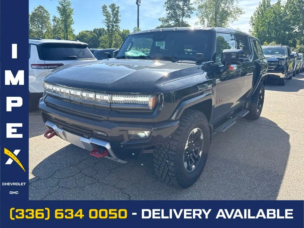 2024 GMC Hummer EV 3X SUV's photo