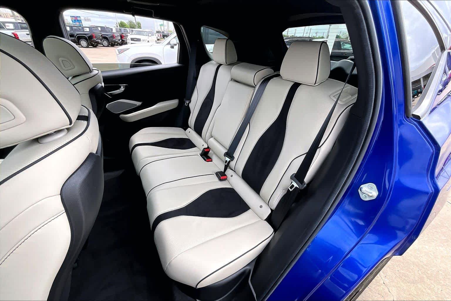 Used 2024 Apex Blue Pearl Acura w/A-Spec Advance Package image 30