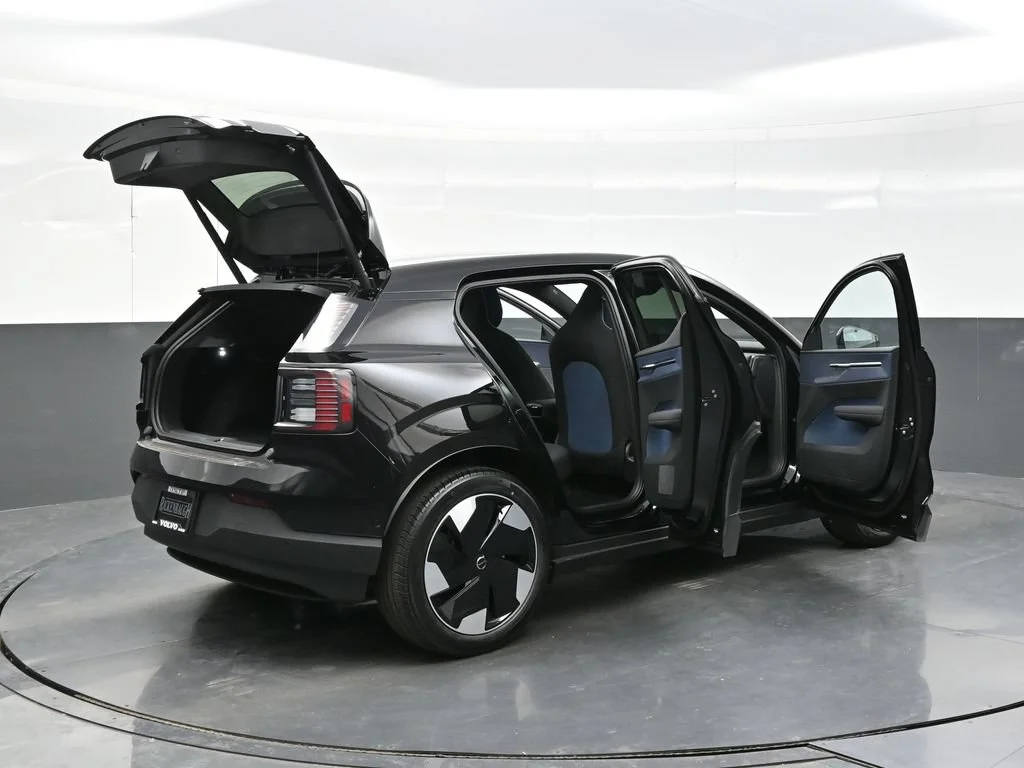 New 2026 Black Volvo Twin Motor Performance Ultra image 39