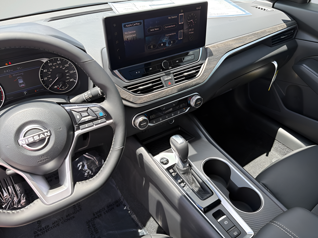 New 2026 White Nissan 2.5 SV image 19