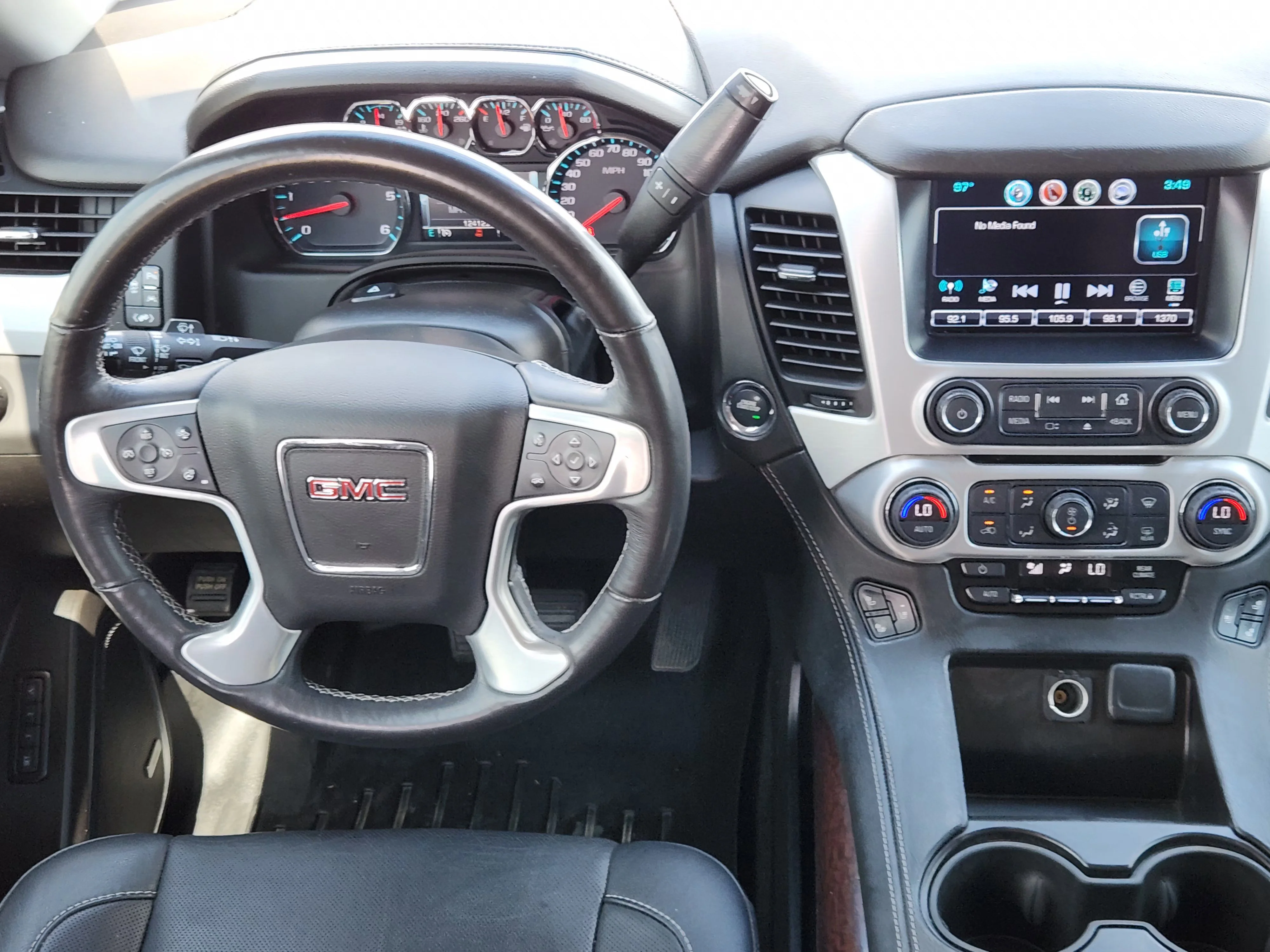 Used 2018 Onyx Black GMC SLT image 26