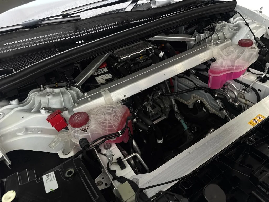 Used 2023 White Mercedes-Benz 450 image 73