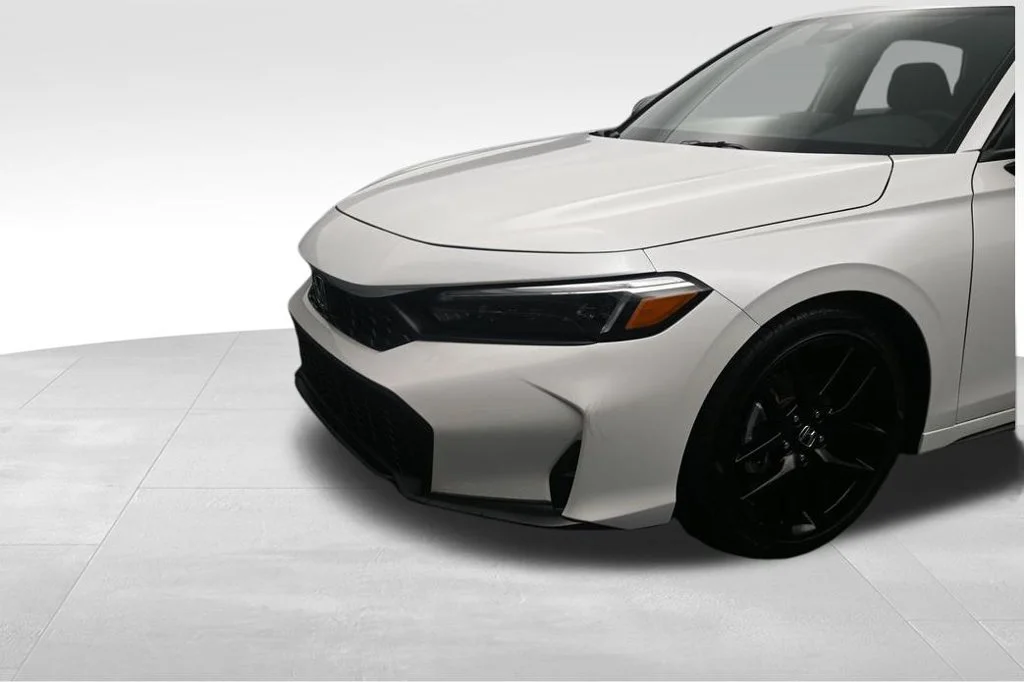 2026 Honda Civic Hatchback Sport - Photo 11