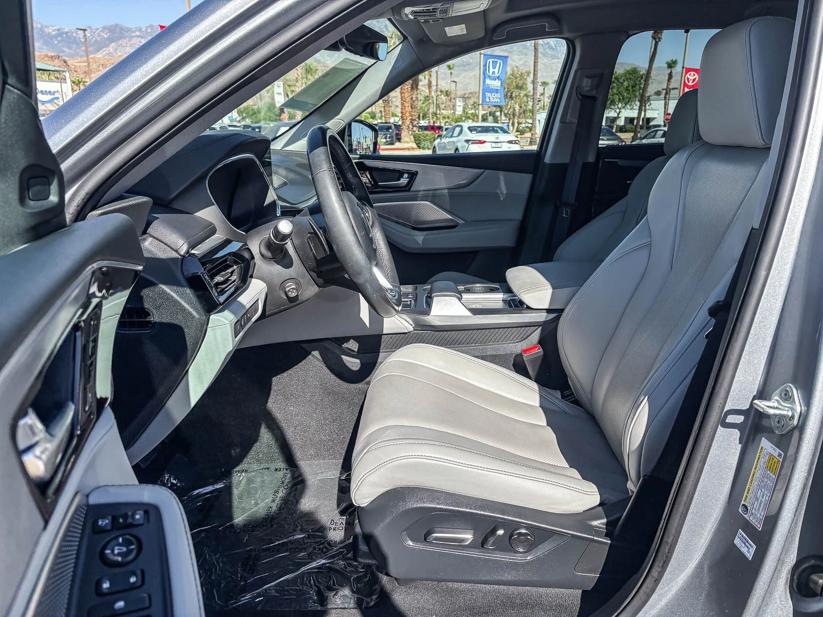 Used 2023  Acura Technology image 19
