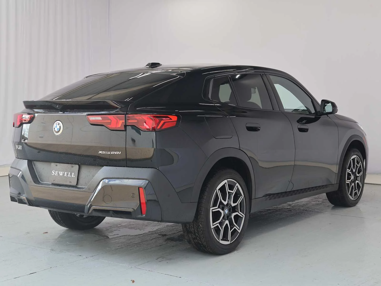 Certified Used 2025 Black Sapphire Metallic BMW xDrive28i image 8