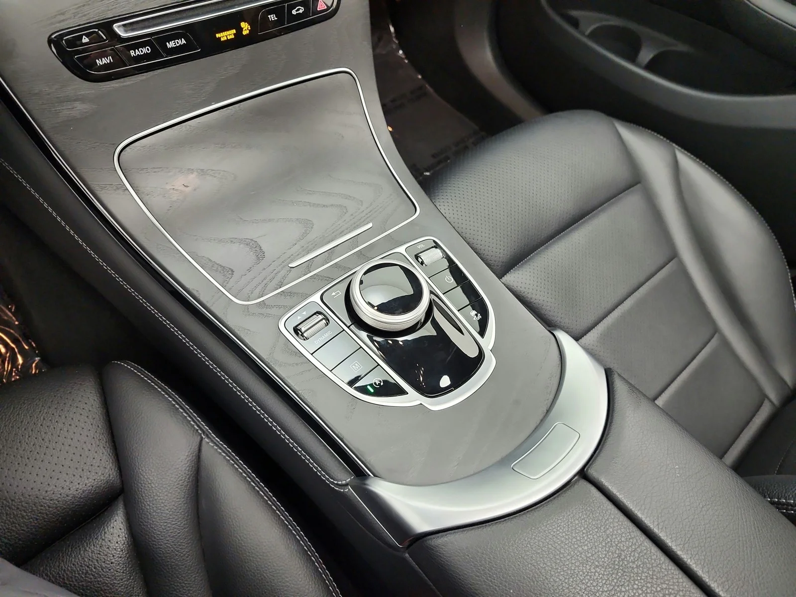 Used 2019 Polar White Mercedes-Benz GLC 300 SUV image 13