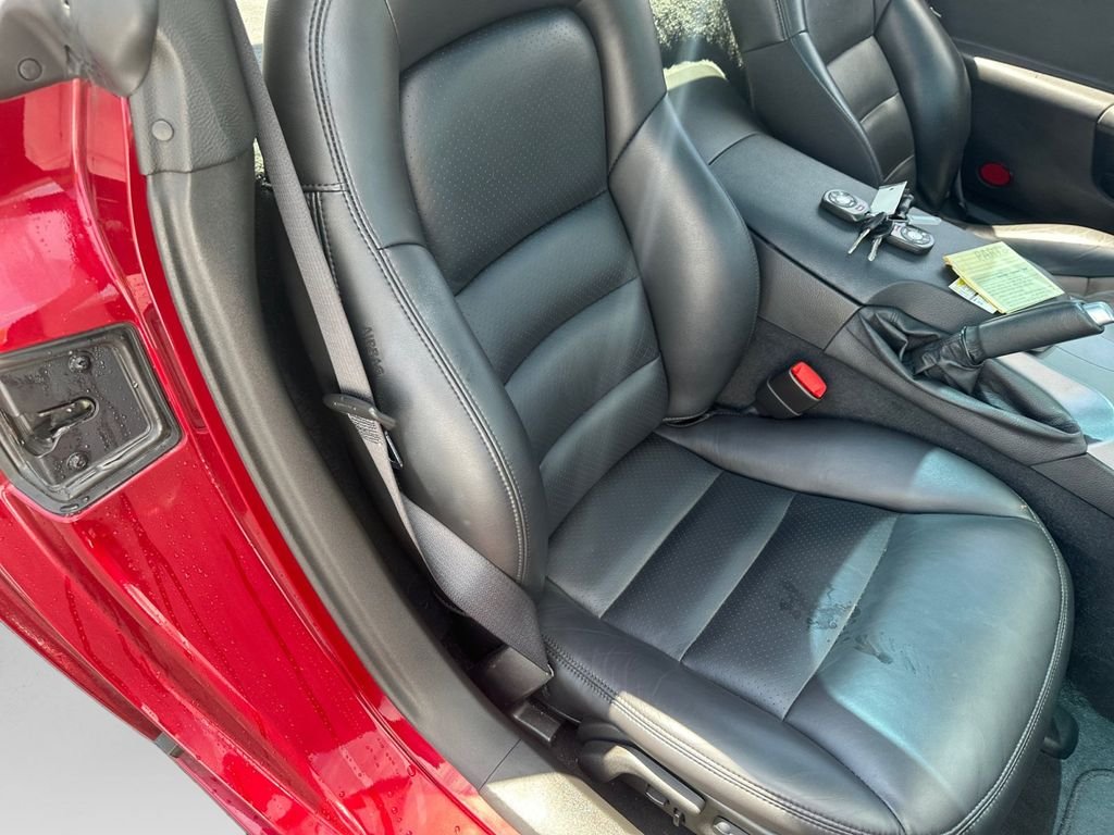 Used 2006 Red Chevrolet Base image 22