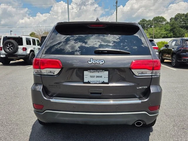 Used 2019 Gray Jeep Limited image 7