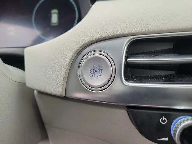 Used 2024 Gray Hyundai Calligraphy image 33