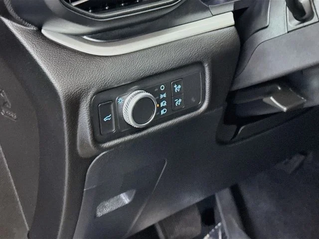 Used 2021 Black Ford XLT image 10
