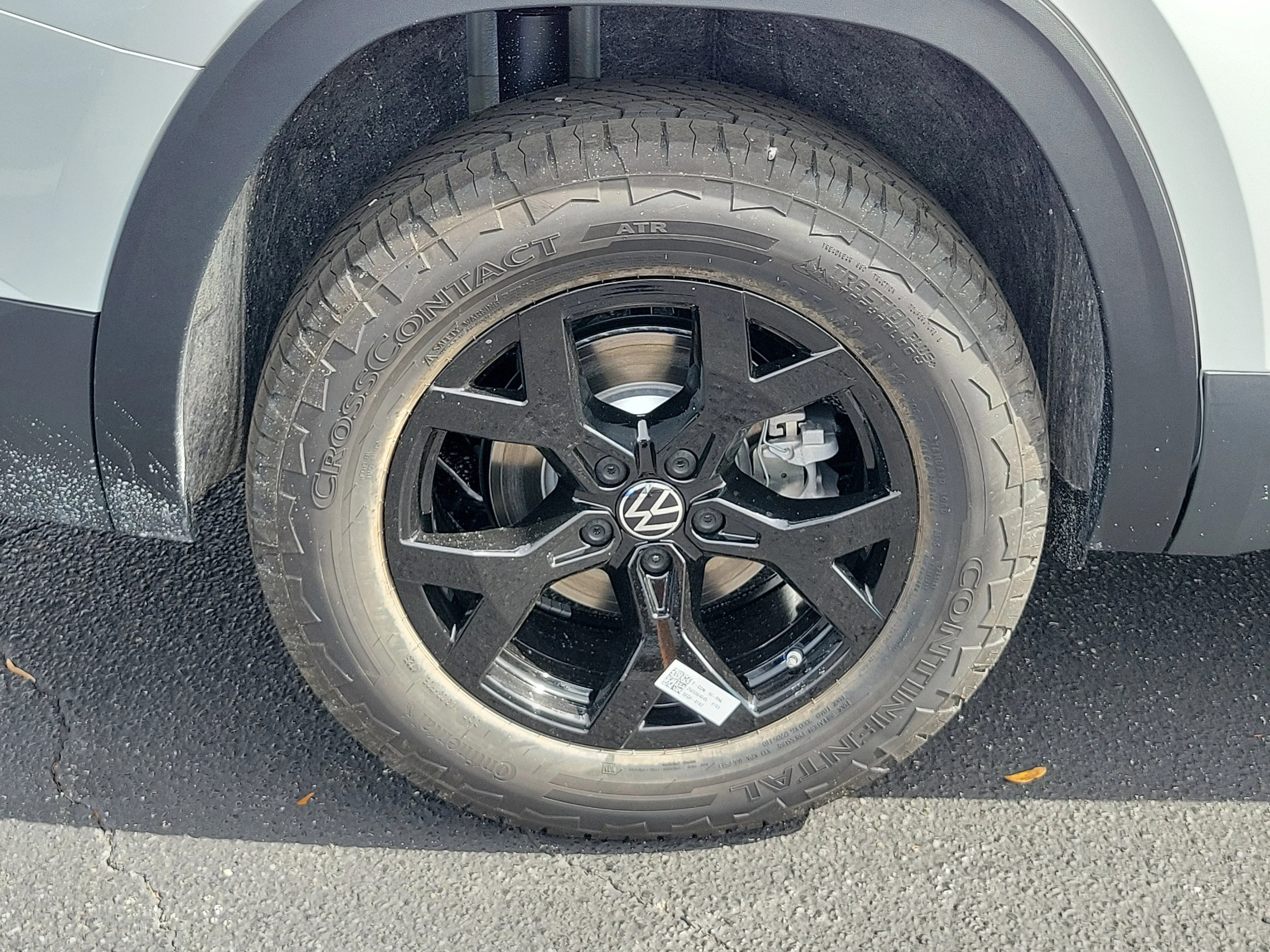 New 2026 White Volkswagen 2.0T Peak Edition image 36