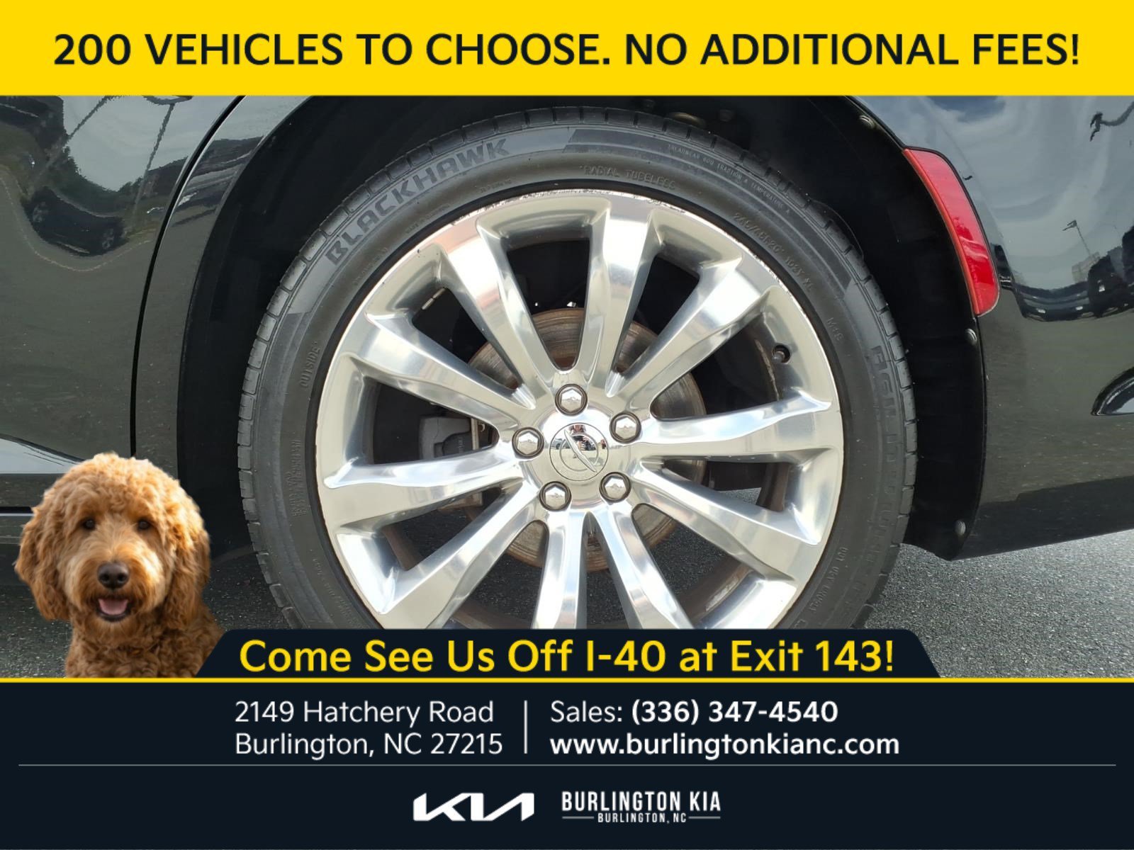 Used 2015 Gloss Black Chrysler 300C image 22