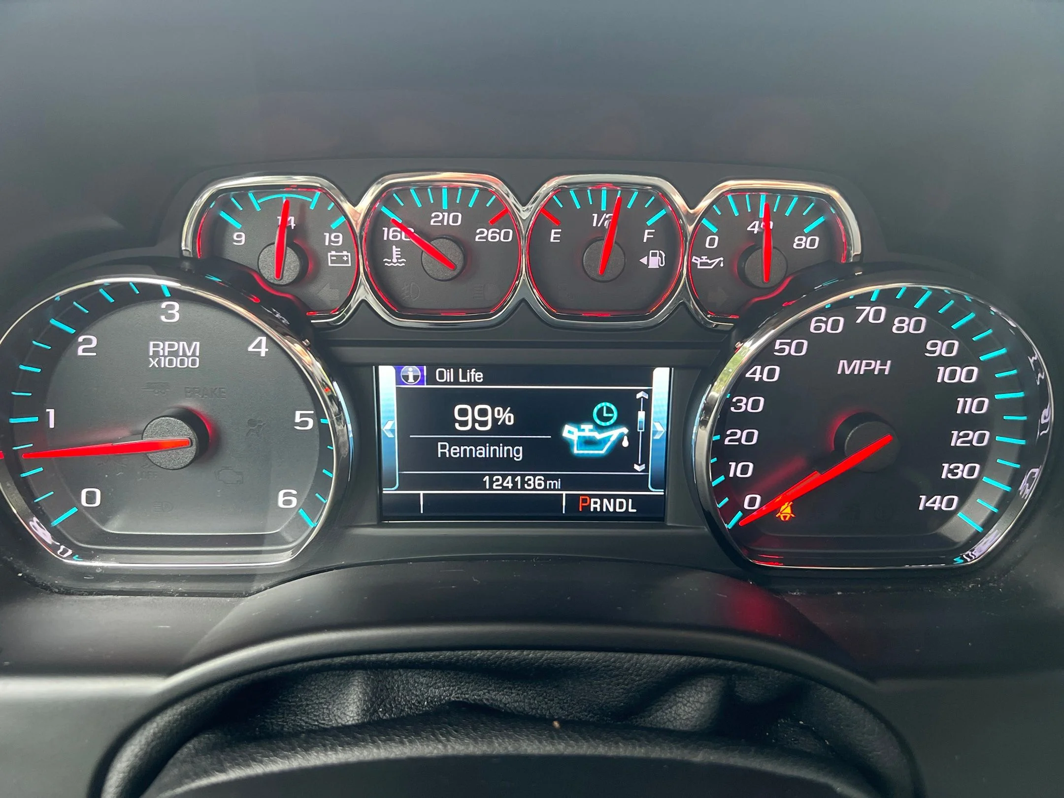Used 2020 Black GMC SLT image 33