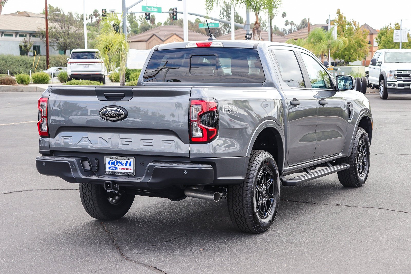 New 2026 Carbonized Gray Metallic Ford XLT image 5