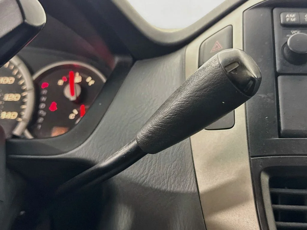 Used 2006 Gray Honda LX image 20