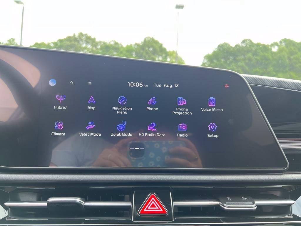 2025 Kia Niro EX Touring - Photo 21