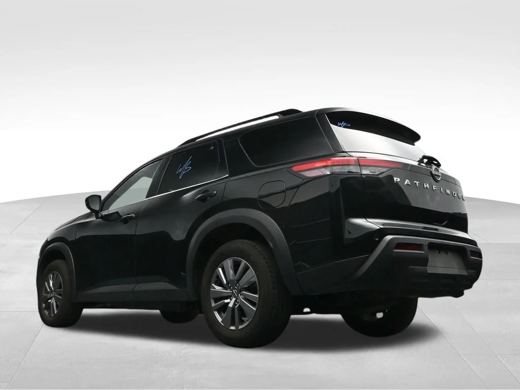 Used 2025 Super Black Nissan SV image 36