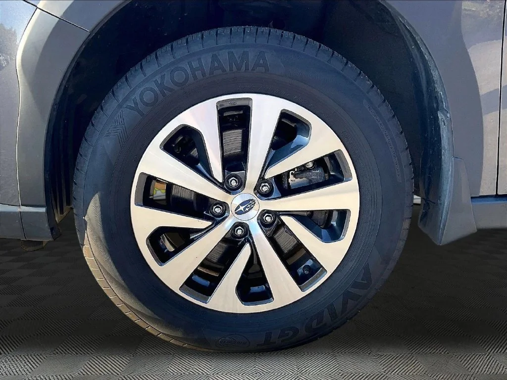Used 2025 Magnetite Gray Metallic Subaru Premium image 7