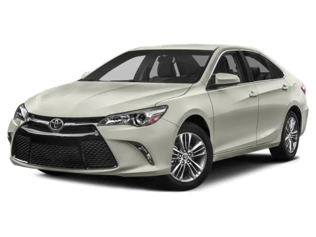 Used 2015  Toyota SE image 1