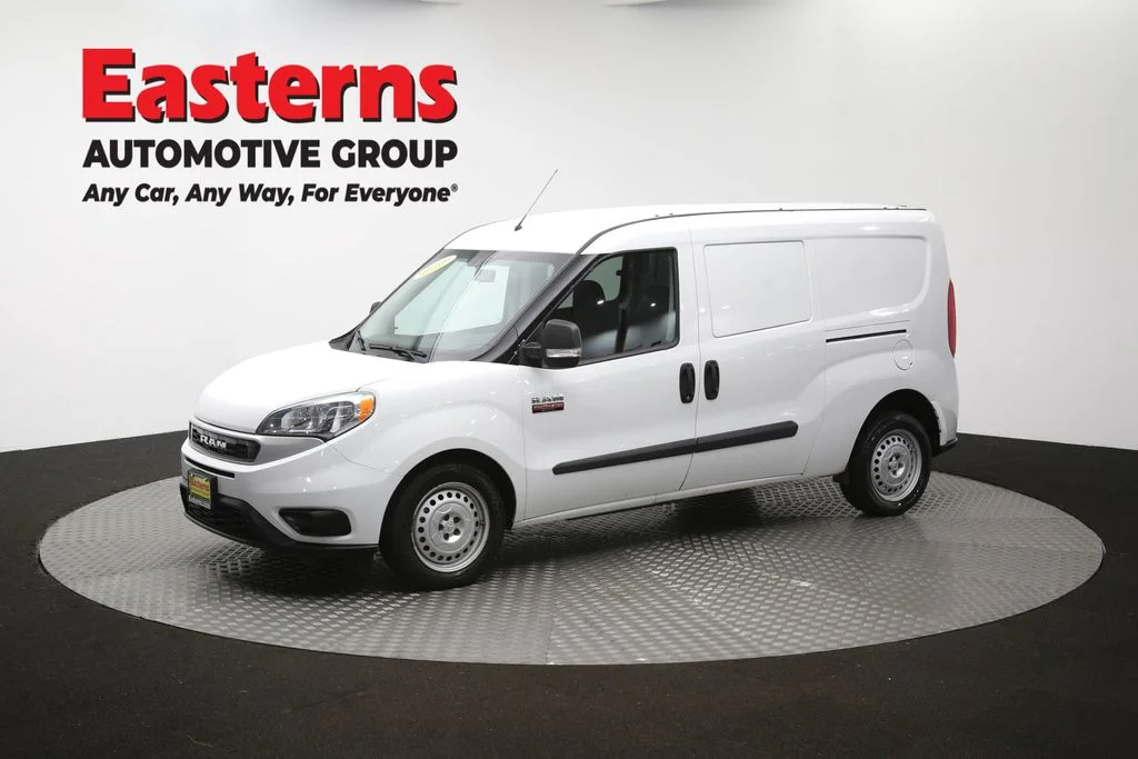 Used 2022 White Ram Base image 56