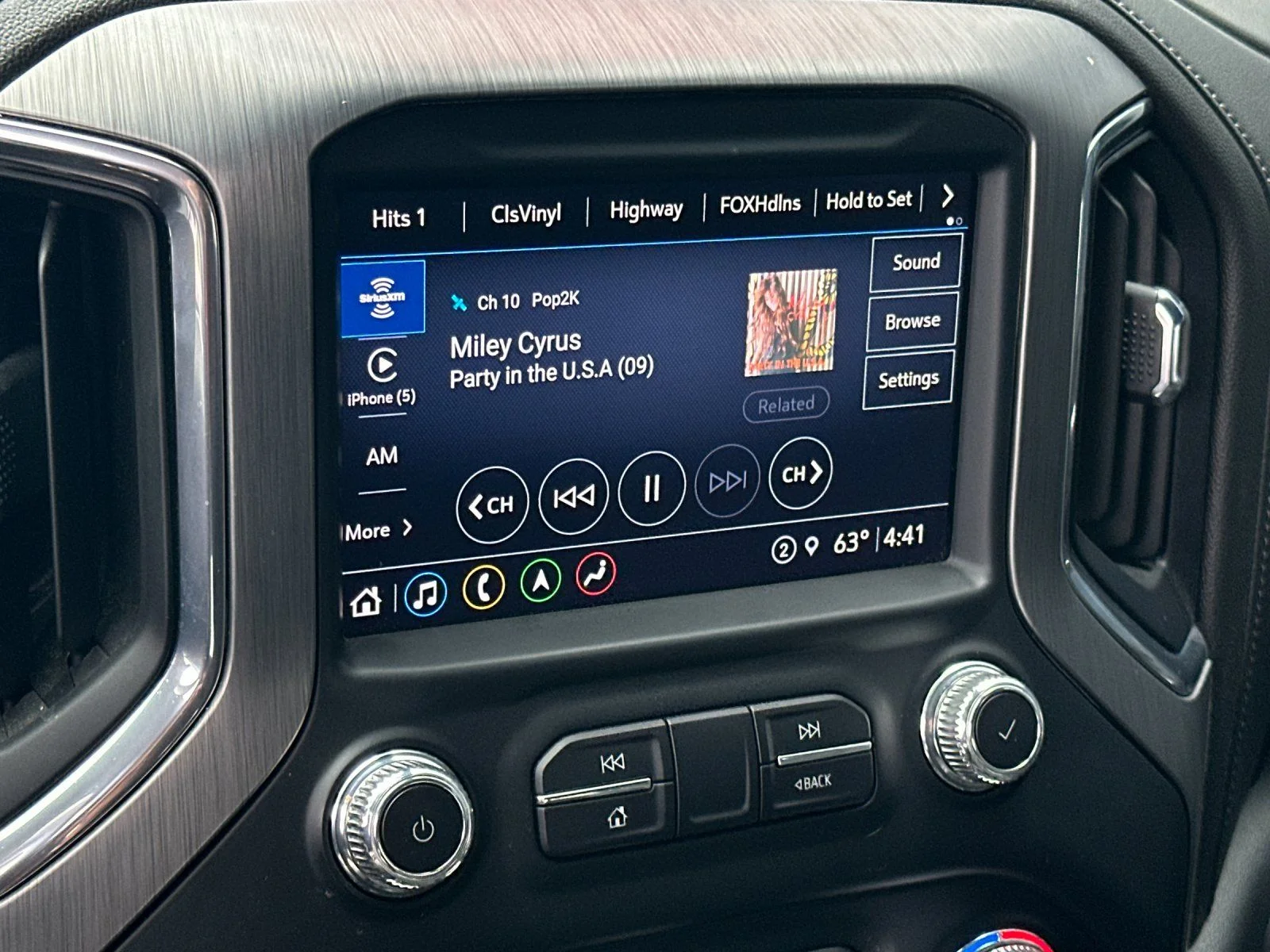 Used 2022 Ebony Twilight Metallic GMC Denali image 16